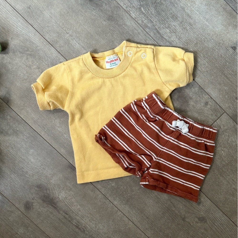 Vintage Healthtex Baby Boy Shirt + Carter’s Striped Shorts Set size 6 Months